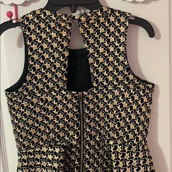 Dress - Picture 4 of 4